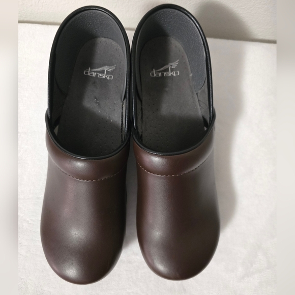 Dansko Women's Brown Mules - Picture 1 of 12